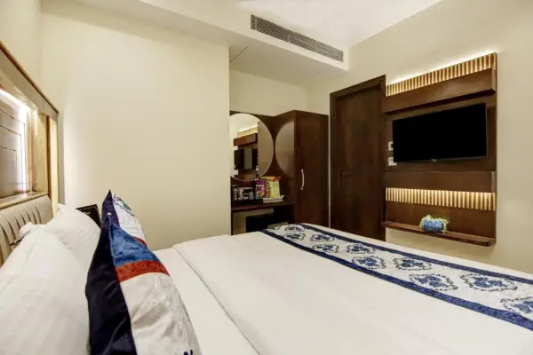 The Vanson Pride Delhi 9